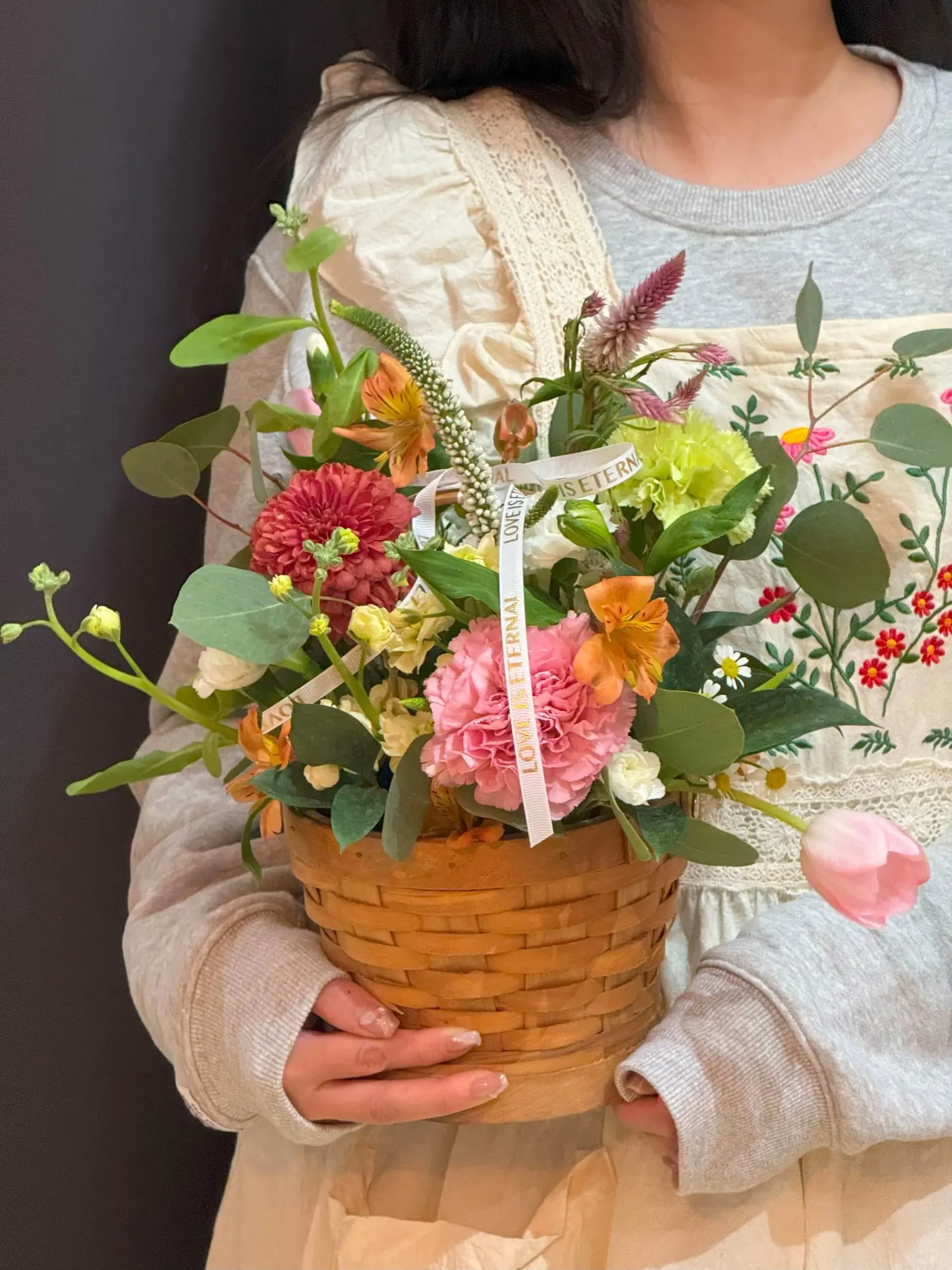Fresh Flower Baskets for Every Occasion Delight in the vibrant beauty of our handcrafted fresh flower baskets.