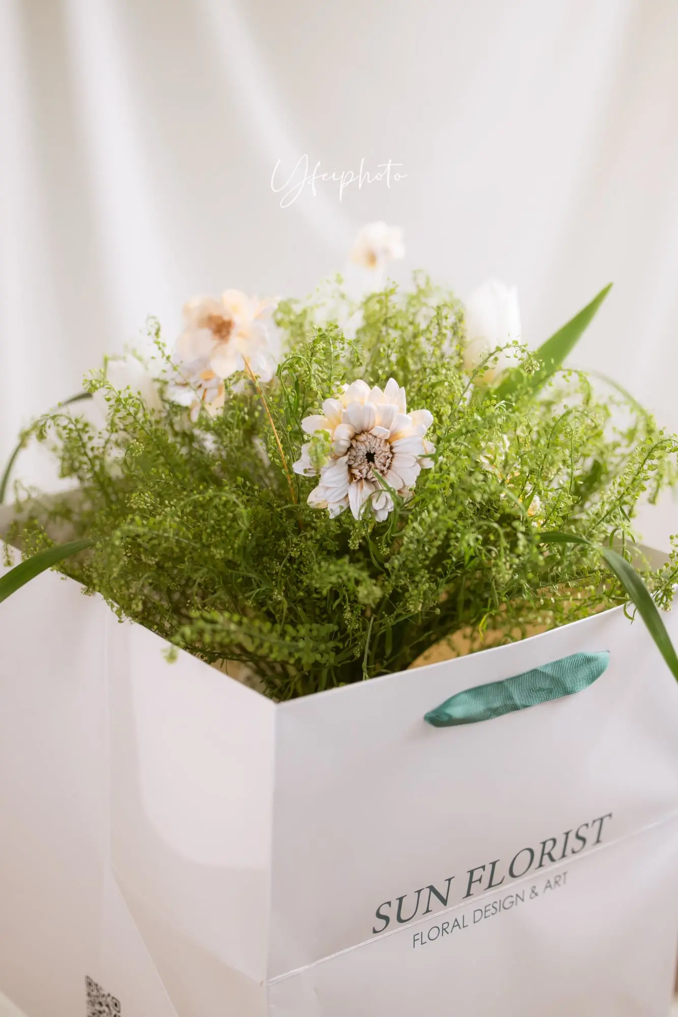 Floral design by Sun Florist — gallery photograph 8