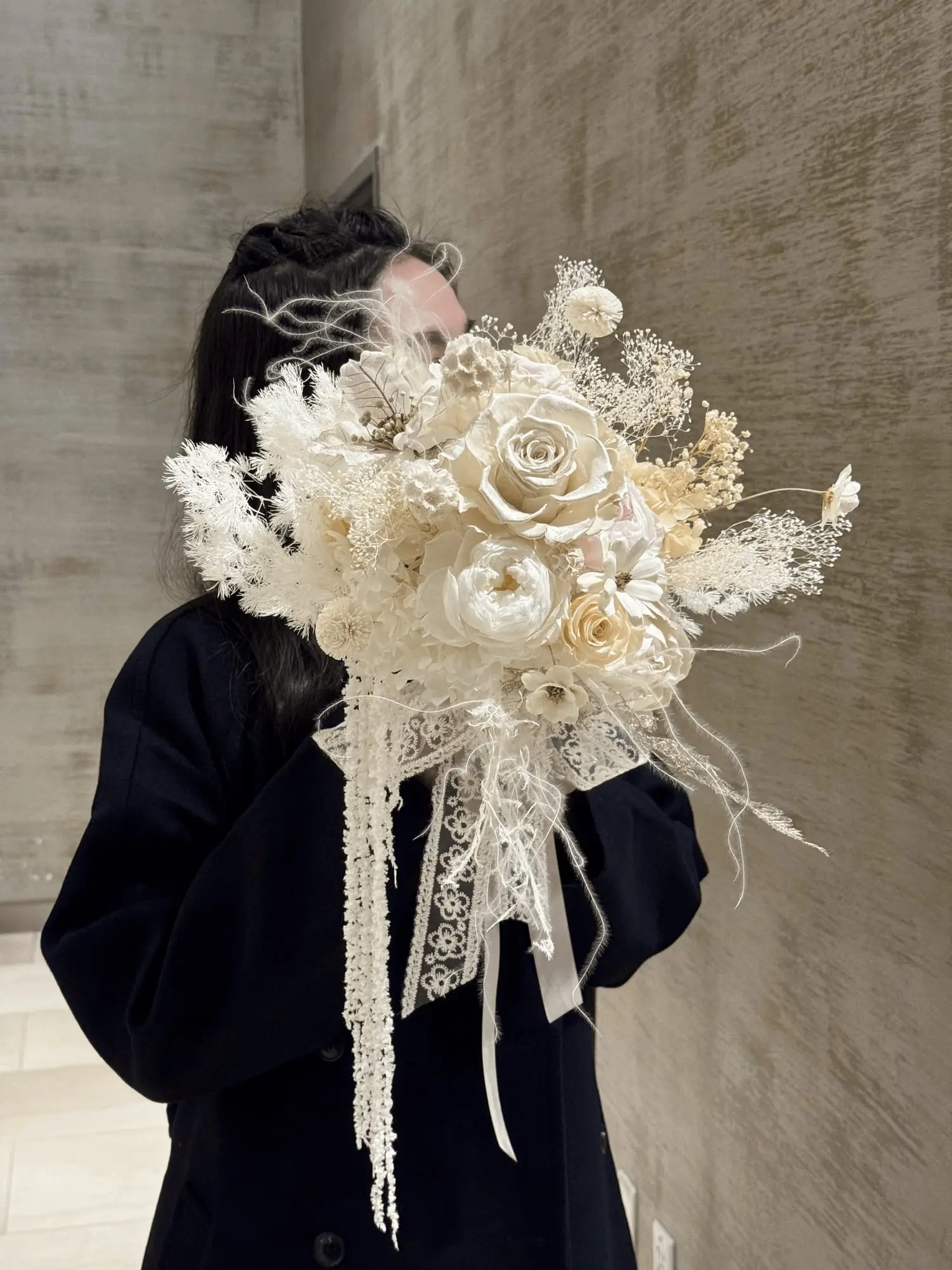 Hand bouquets aren’t limited to weddings—they’re perfect for any unique and precious occasion.
