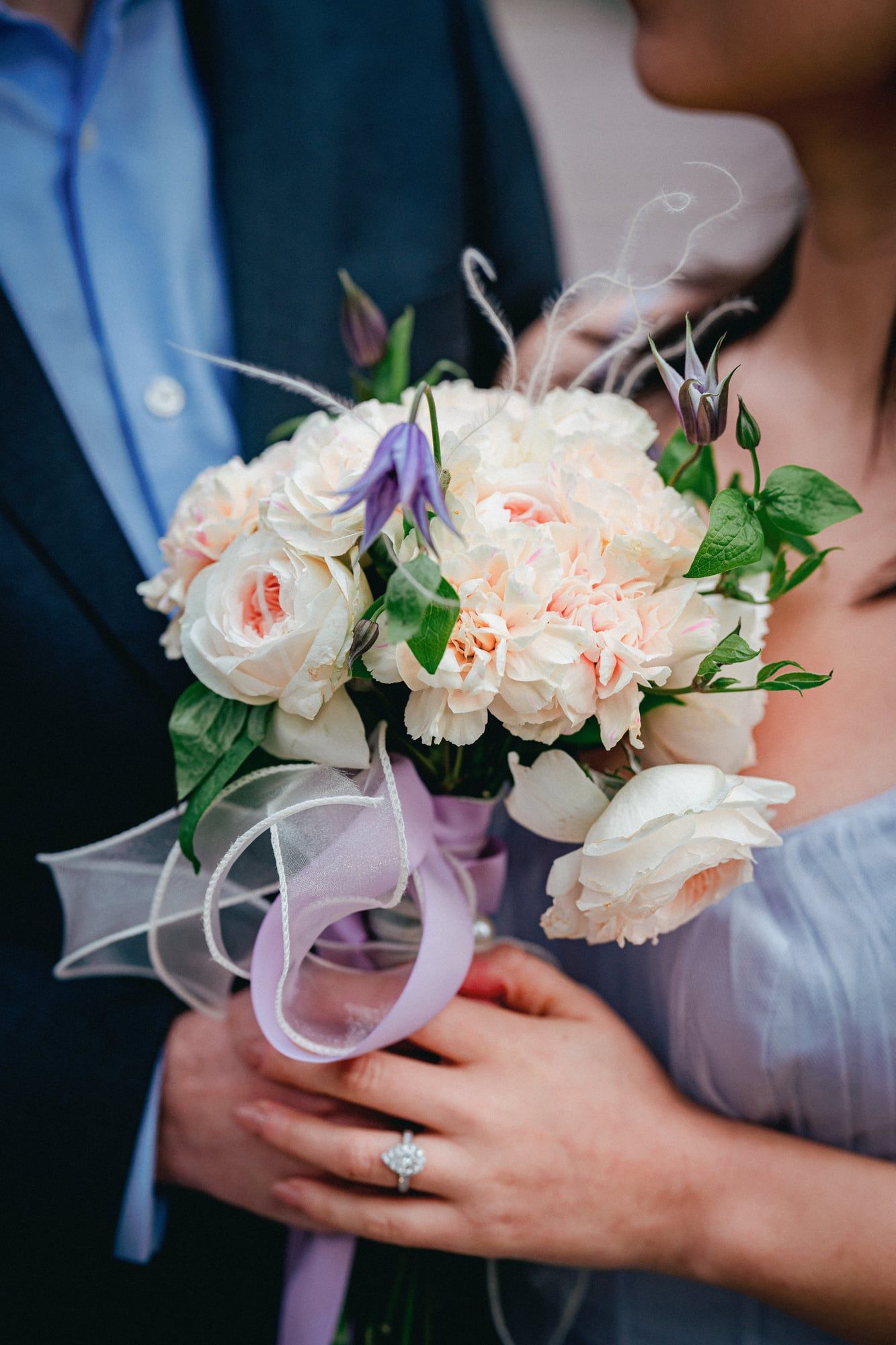 Designed for a bride's most unforgettable day, this bouquet features the exquisite David Austin roses , known for their sophisticated fragrance and romantic form.